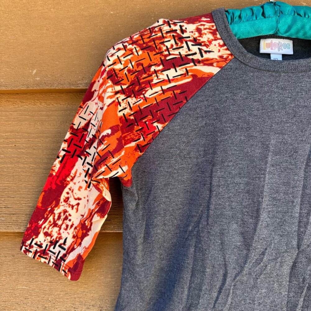 Lularoe Girls Size 10 Baseball Tee Gray With Red & Orange Printed Sleeves - Picture 4 of 9